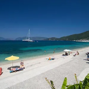 Happy Camp Mobile Homes In Karavomilos Campsite Sami (Kefalonia)